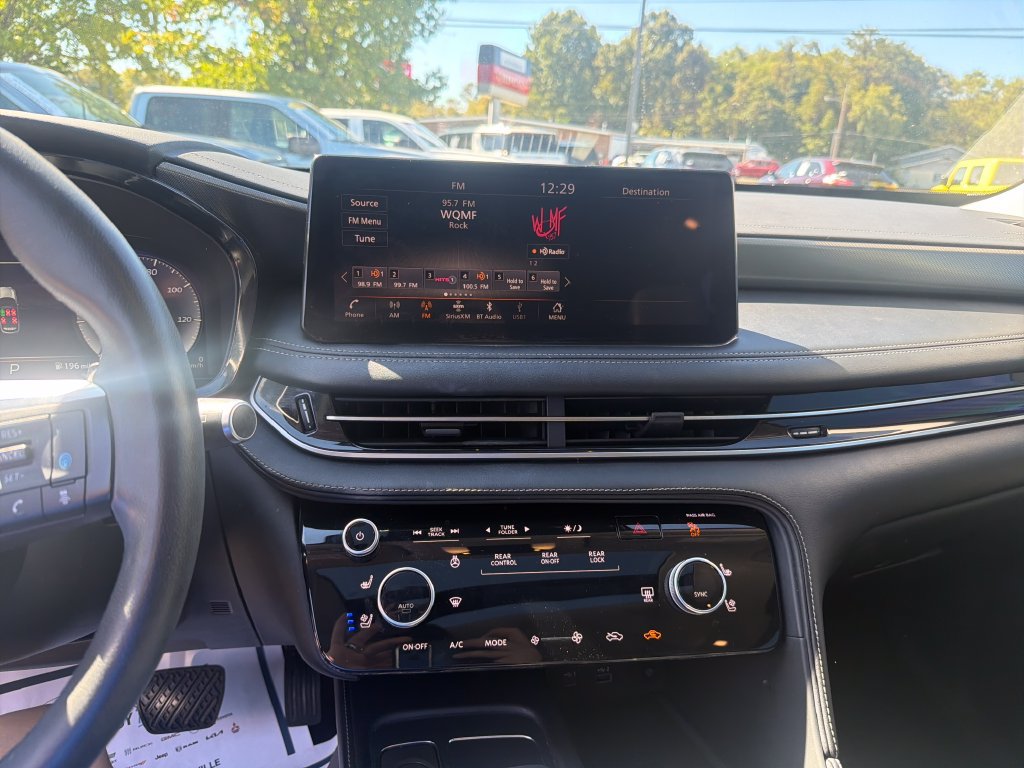 Used 2023 INFINITI QX60 Luxe w/ Cargo Package AWD/4WD image 21