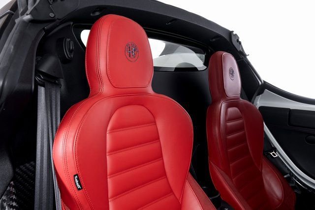 Used 2019 Alfa Romeo 4C Spider RWD image 45