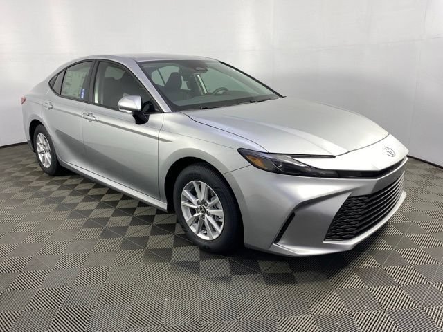 New 2026 Toyota Camry LE w/ Convenience Package