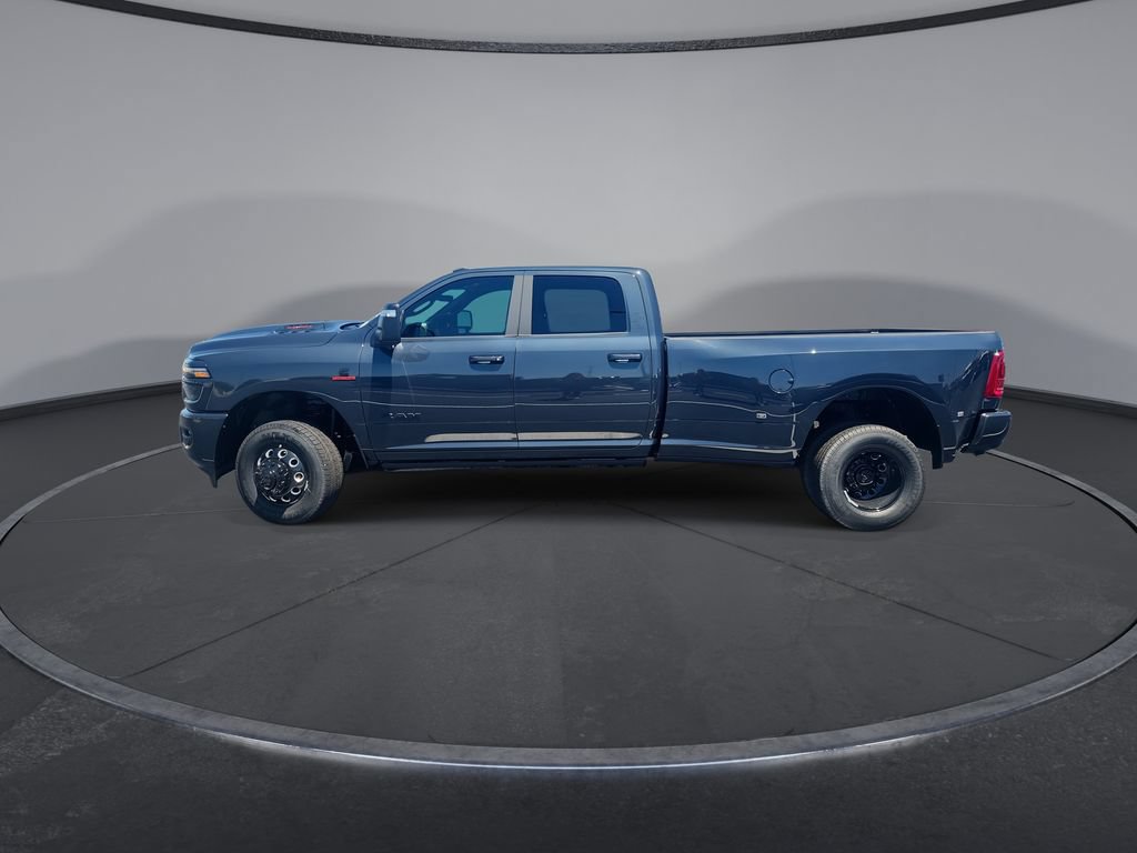 New 2026 RAM 3500 Laramie AWD/4WD image 5