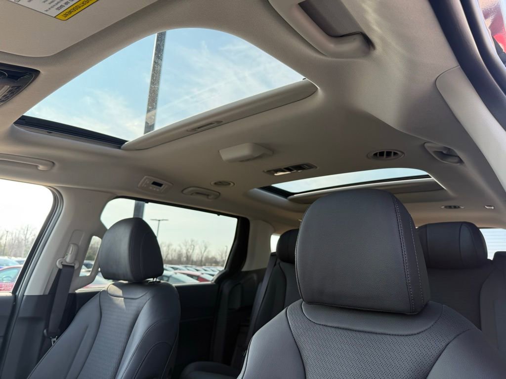 New 2026 Kia Carnival SX Prestige image 23