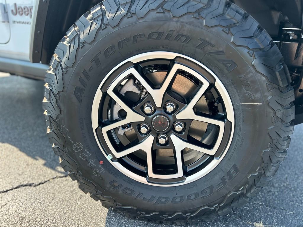 New 2025 Jeep Wrangler Unlimited Rubicon image 13