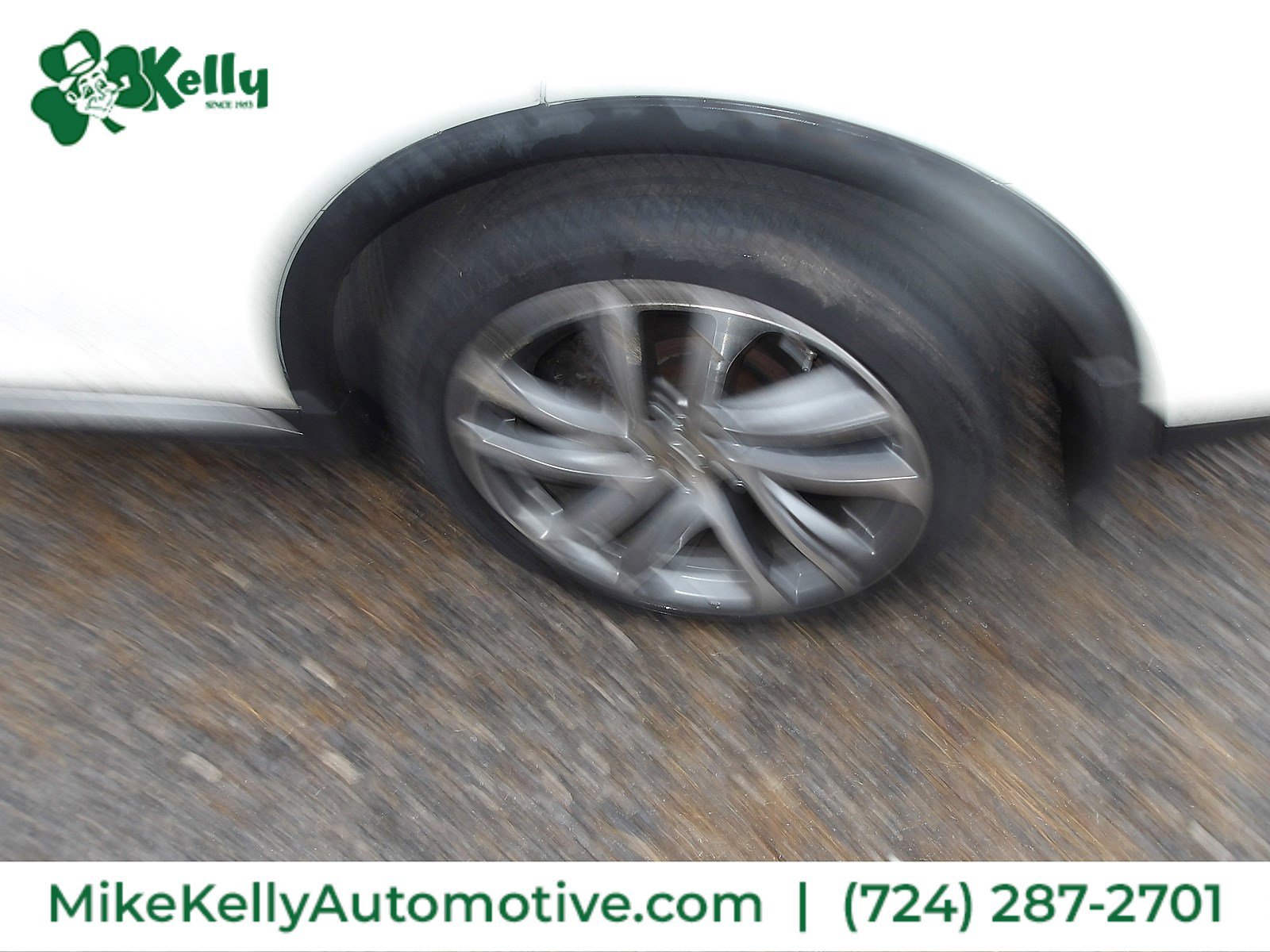 Used 2017 INFINITI QX50 AWD w/ Technology Package image 3