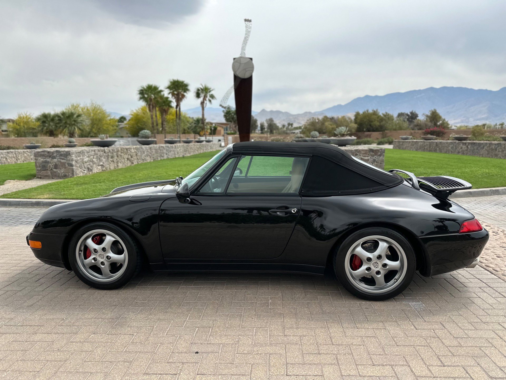 Used 1996 Porsche 911 Carrera RWD image 19