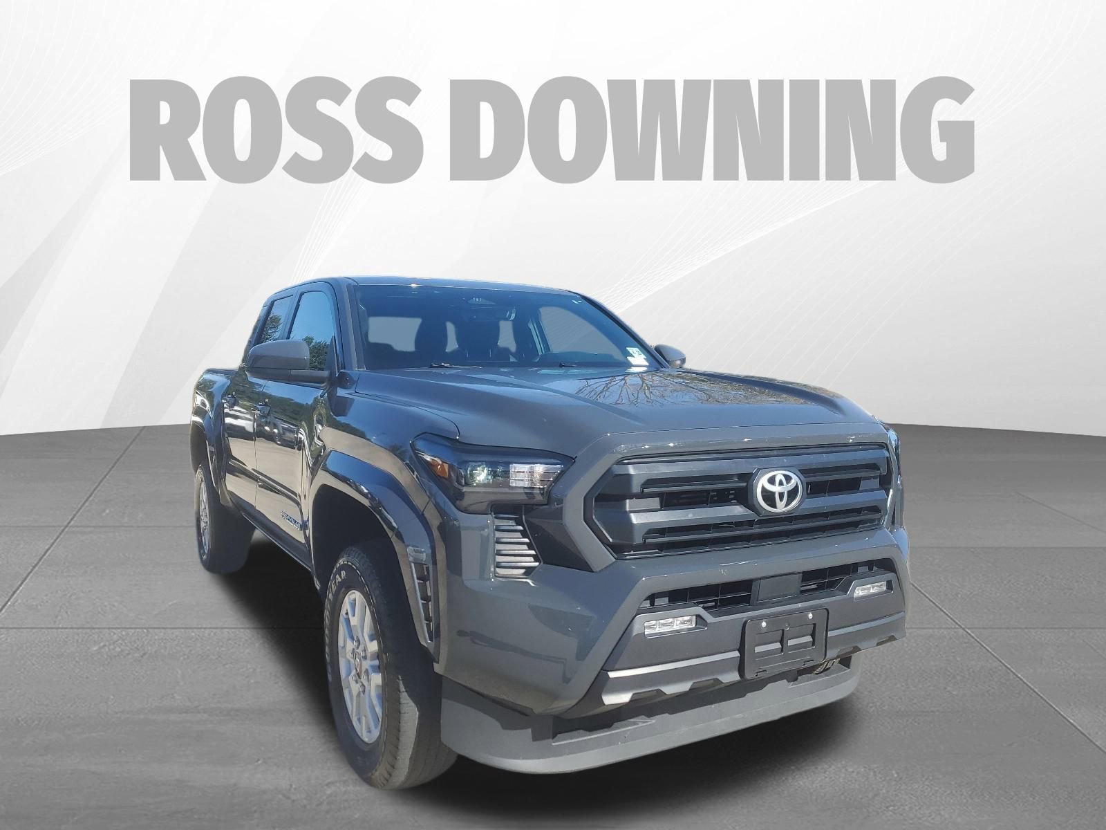 Used 2024 Toyota Tacoma SR5 image 3