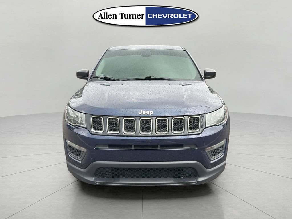 Used 2017 Jeep Compass Sport FWD image 2
