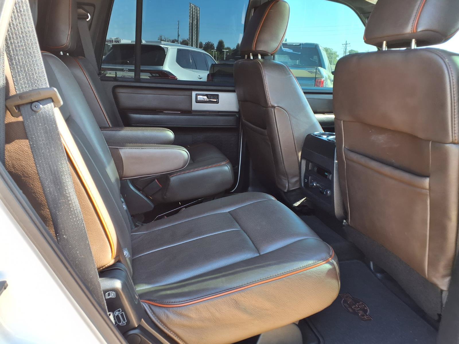 Used 2016 Ford Expedition King Ranch AWD/4WD image 23