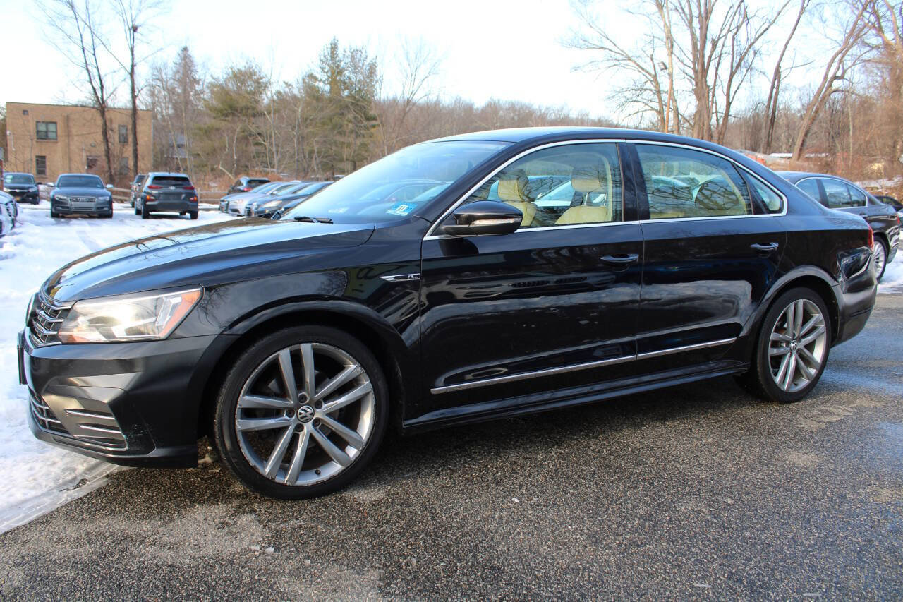 Used 2017 Volkswagen Passat 1.8T R-Line image 13