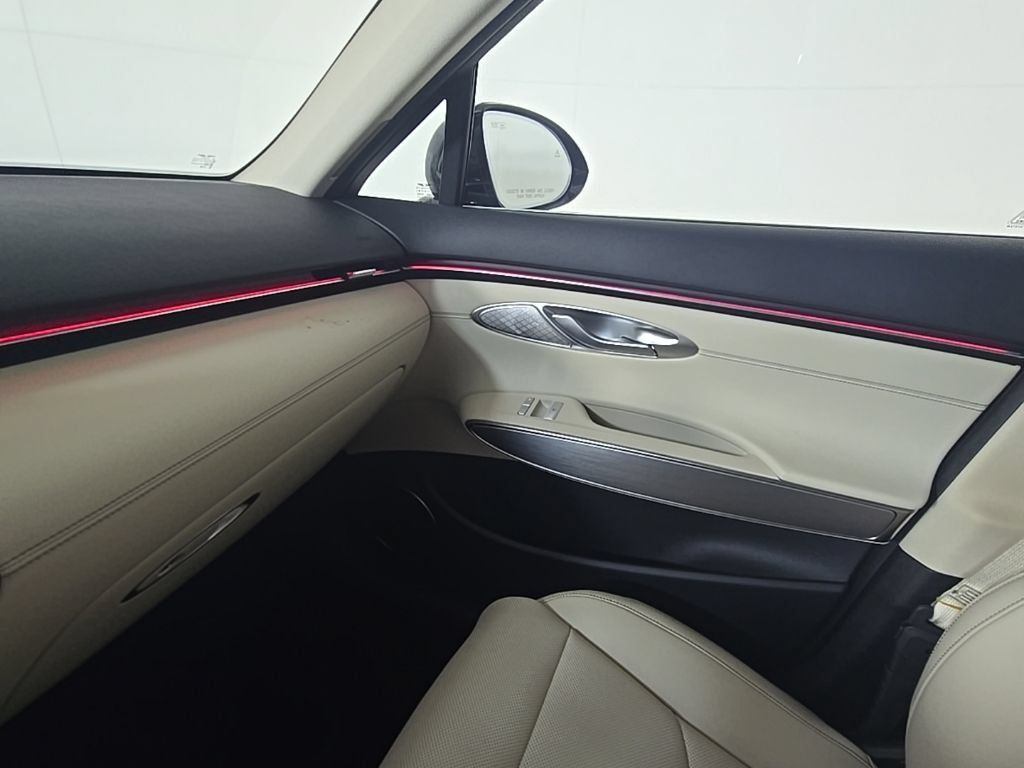 New 2027 Genesis GV70 2.5T Select AWD/4WD image 26