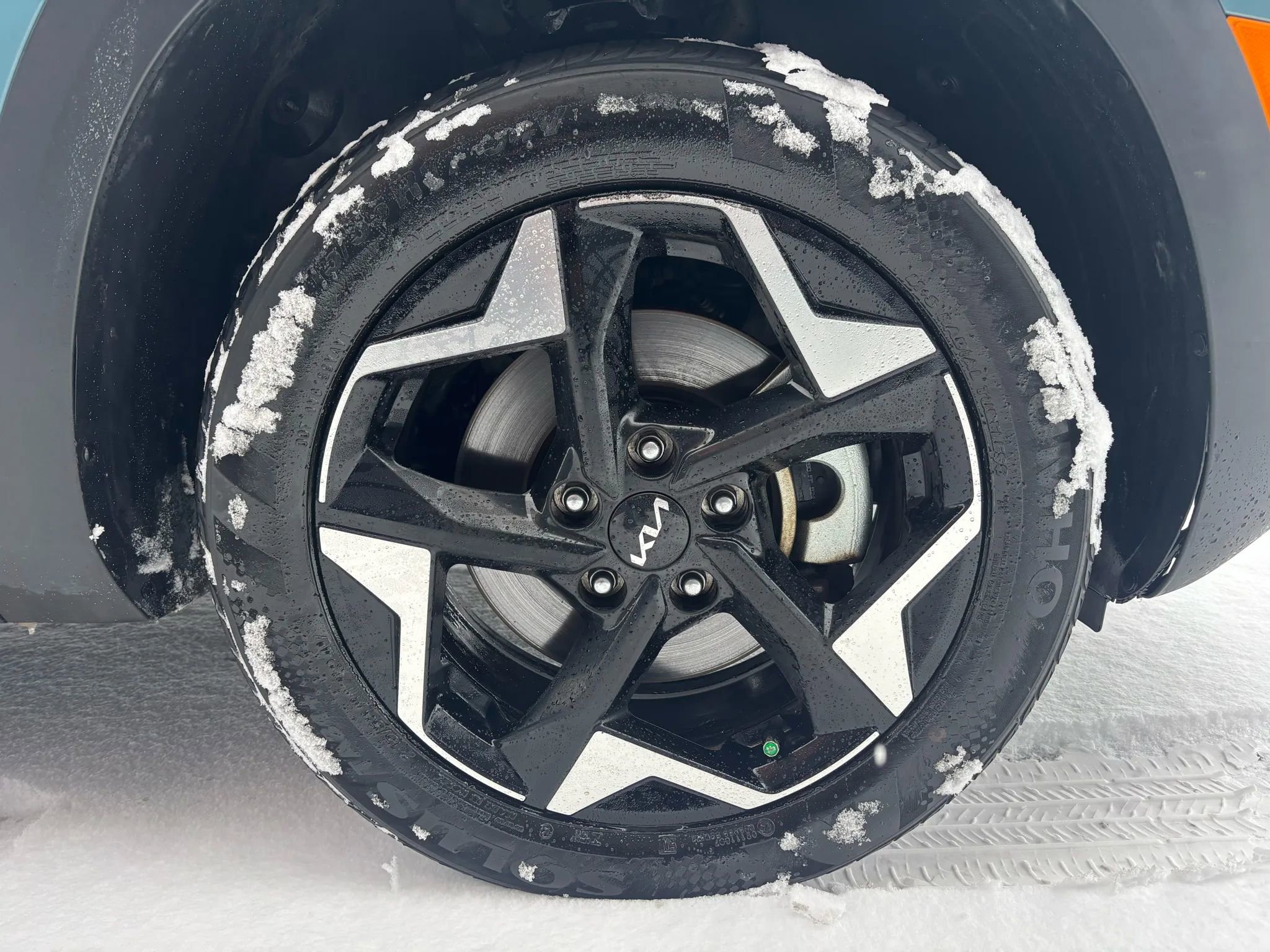 Used 2024 Kia Seltos EX image 8