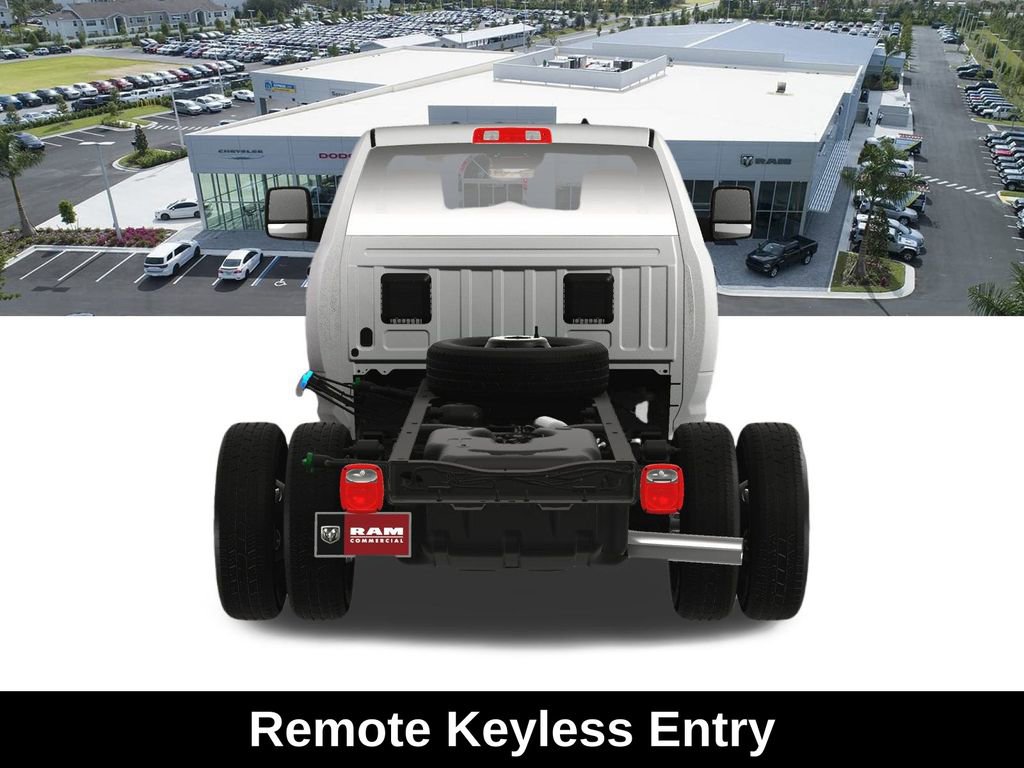 New 2025 RAM 3500 Tradesman AWD/4WD image 10