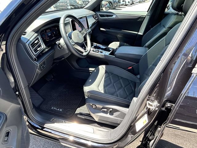 Used 2026 Volkswagen Atlas Cross Sport SE w/ Panoramic Sunroof Package AWD/4WD image 12