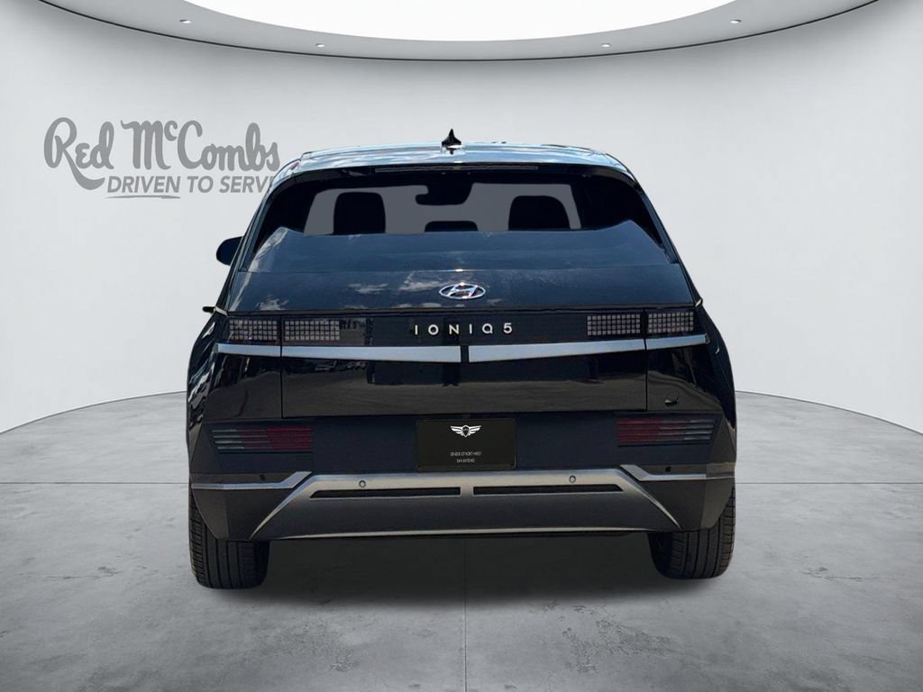 Used 2024 Hyundai Ioniq 5 SEL RWD image 4