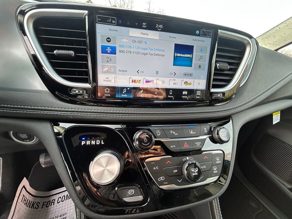 New 2026 Chrysler Pacifica Limited w/ S Appearance Package image 20