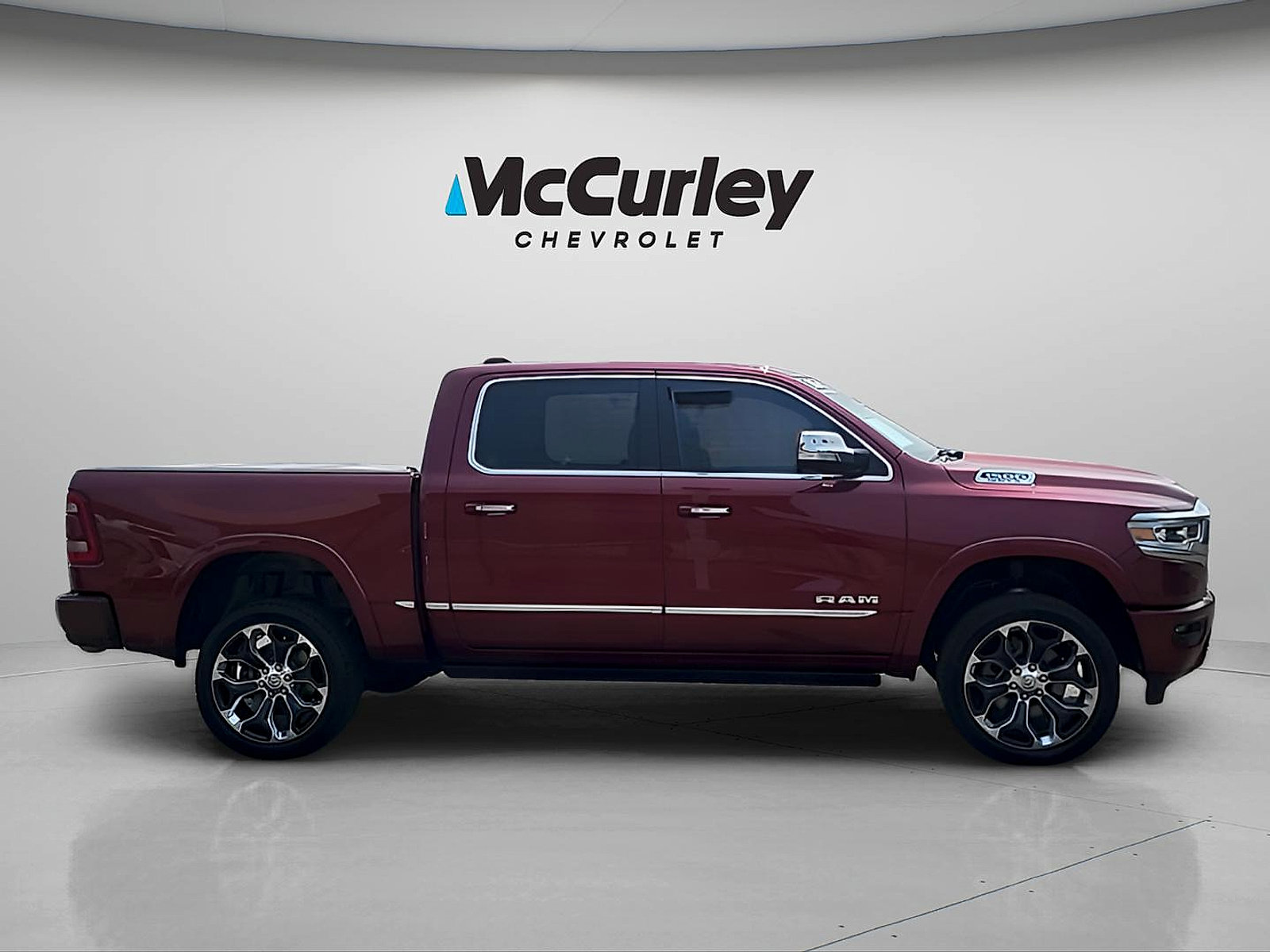 Used 2019 RAM 1500 Limited AWD/4WD image 8