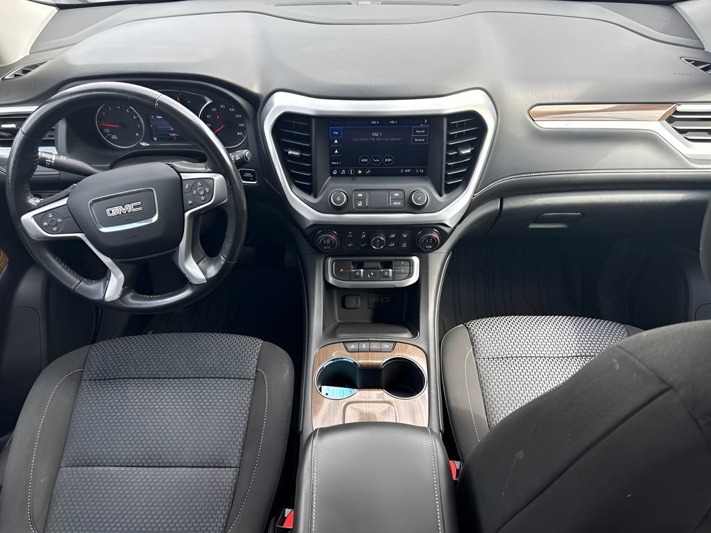 Used 2020 GMC Acadia SLE w/ LPO, Floor Liner Package FWD image 12