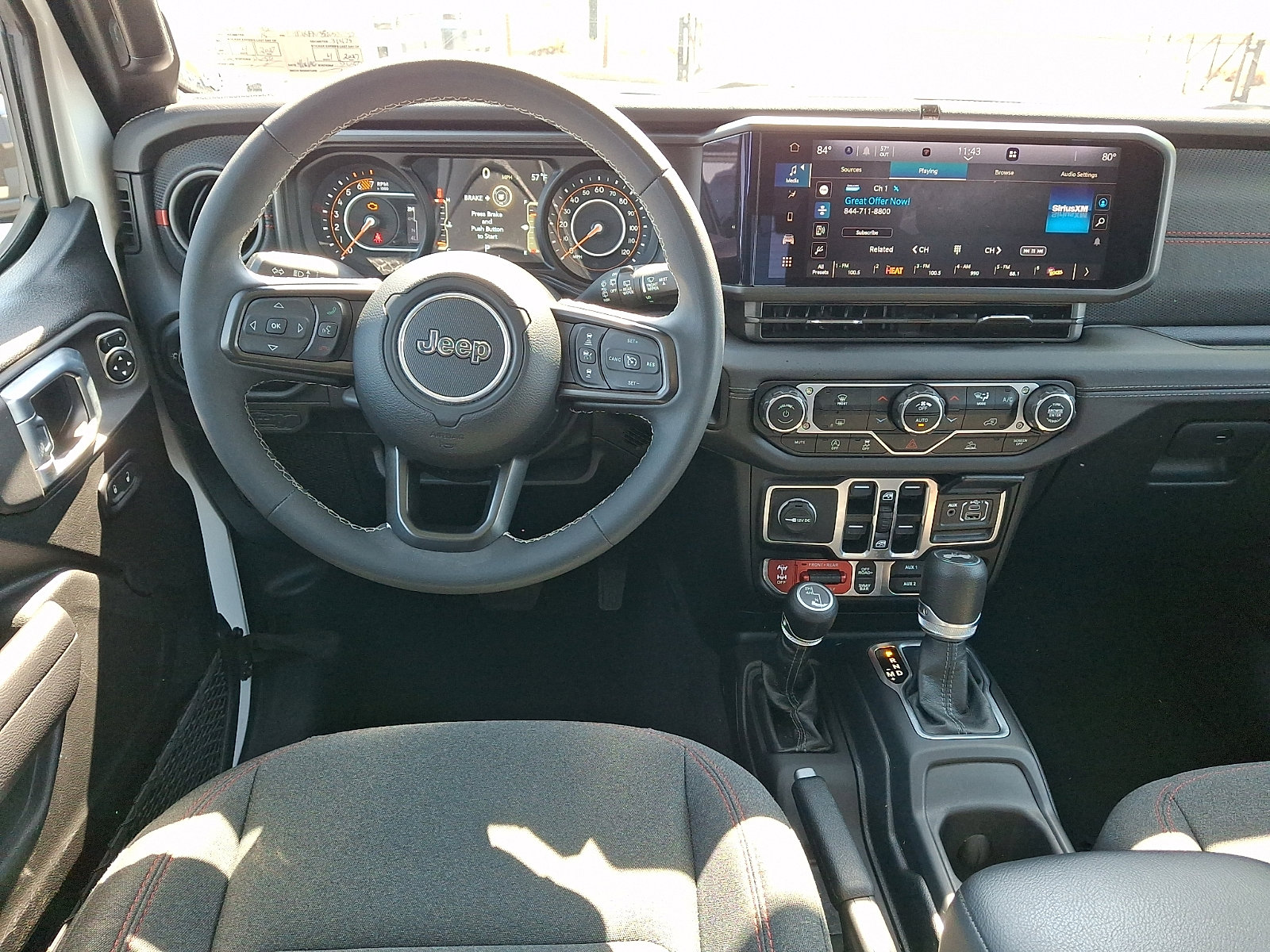 Used 2025 Jeep Wrangler Unlimited Rubicon image 11