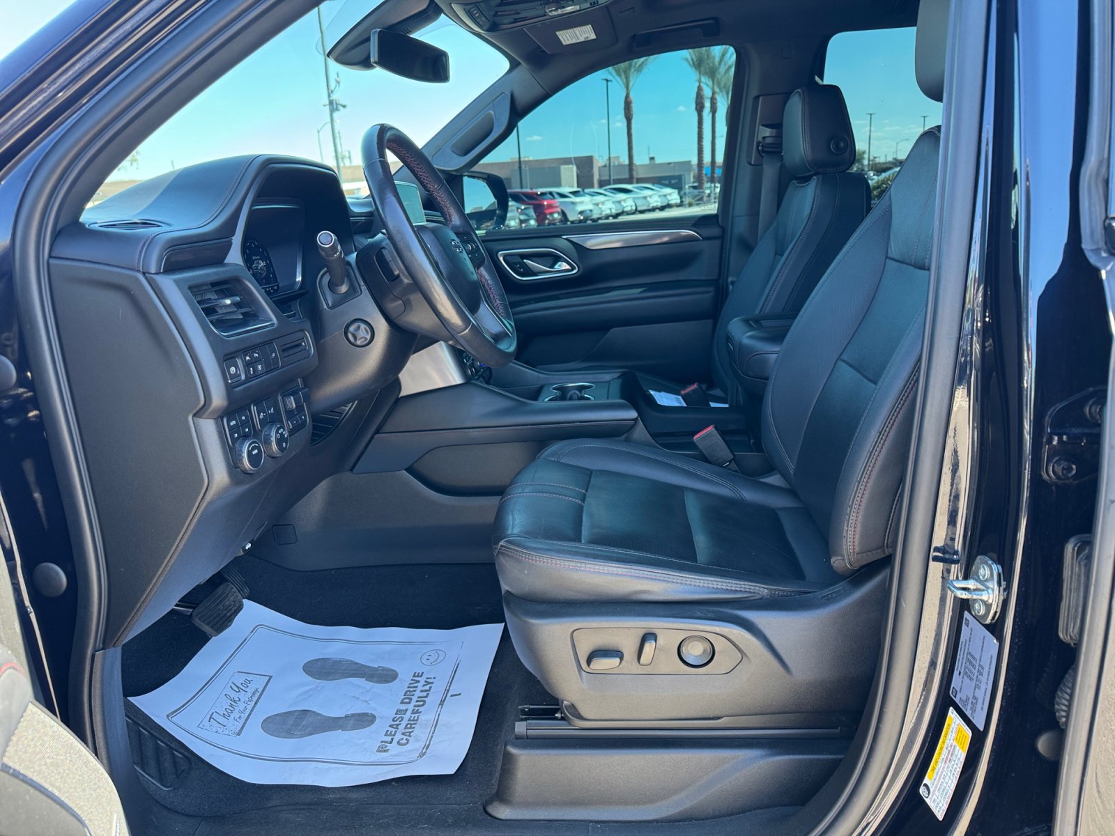 Used 2022 Chevrolet Tahoe RST w/ Luxury Package AWD/4WD image 14