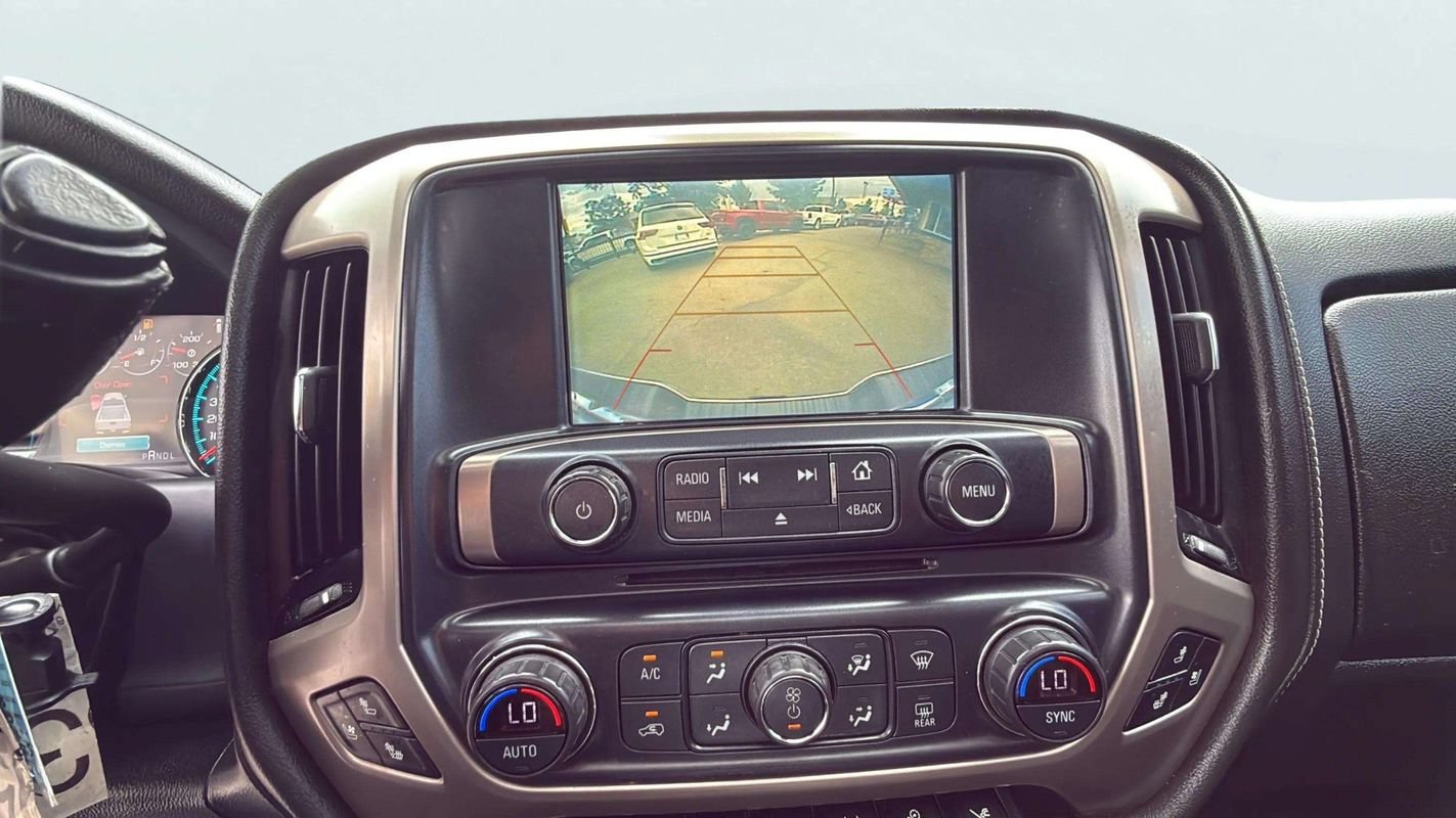 Used 2018 GMC Sierra 1500 Denali w/ Denali Ultimate Package AWD/4WD image 11
