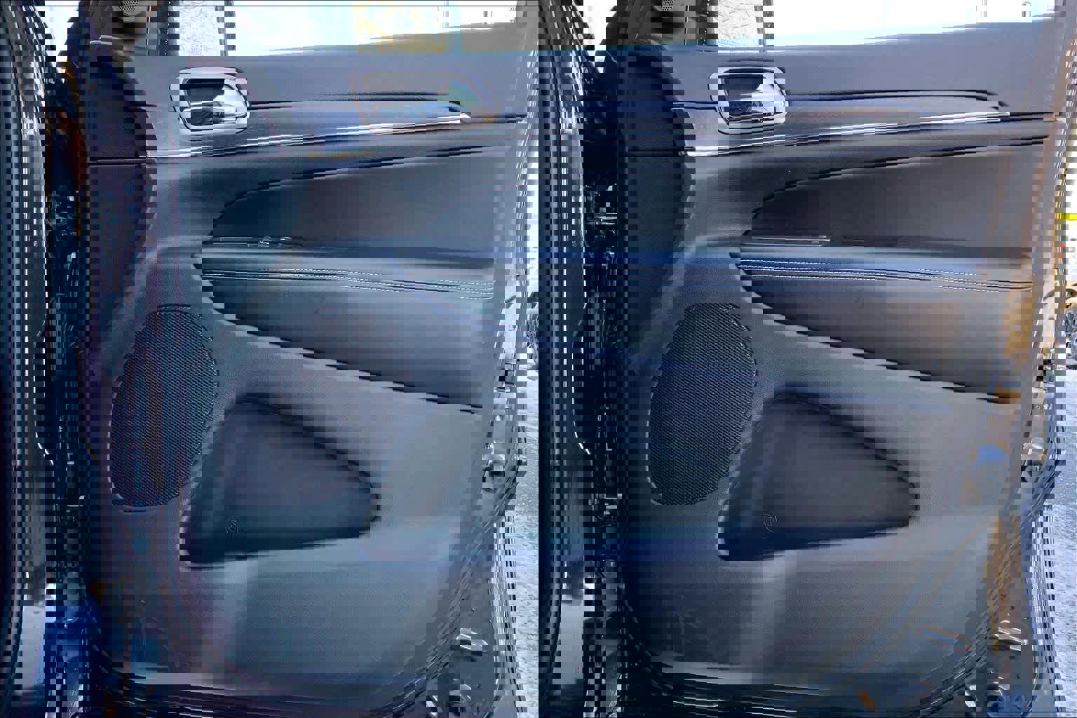 Used 2016 Jeep Grand Cherokee Limited image 23