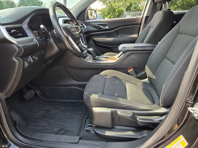 Used 2019 GMC Acadia SLE w/ LPO, Floor Liner Package FWD image 11