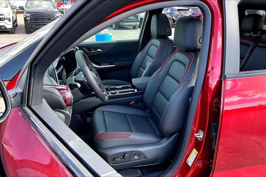 New 2026 Chevrolet Equinox RS w/ Convenience Package III FWD image 9
