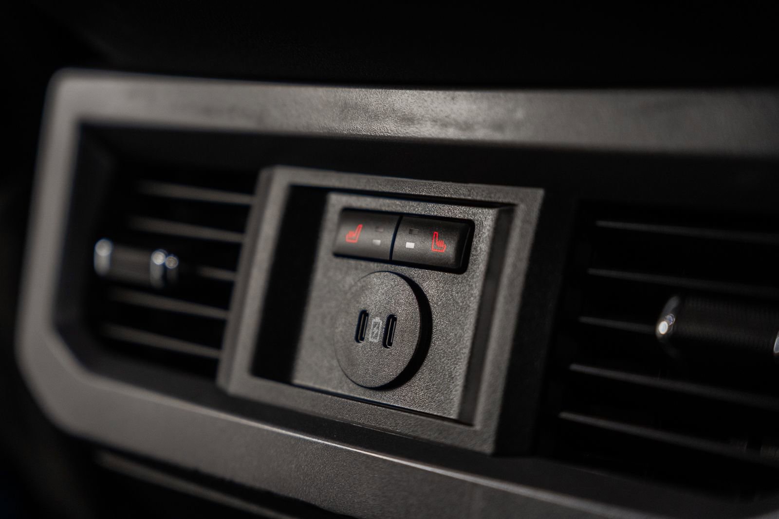 Used 2024 Ford F250 Lariat w/ Lariat Ultimate Package image 42