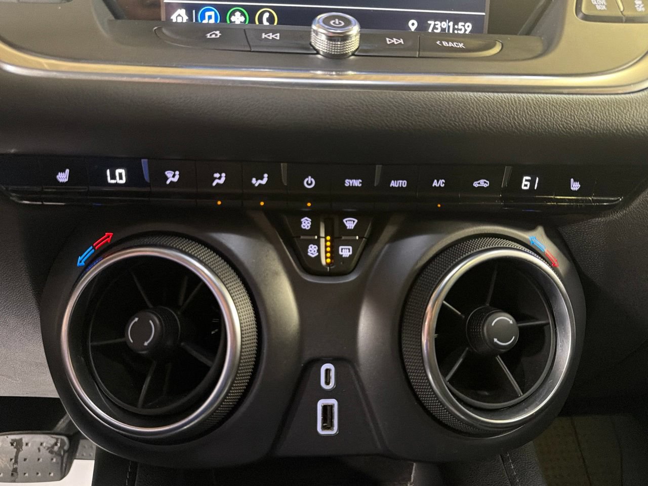 Used 2020 Chevrolet Blazer LT FWD image 23