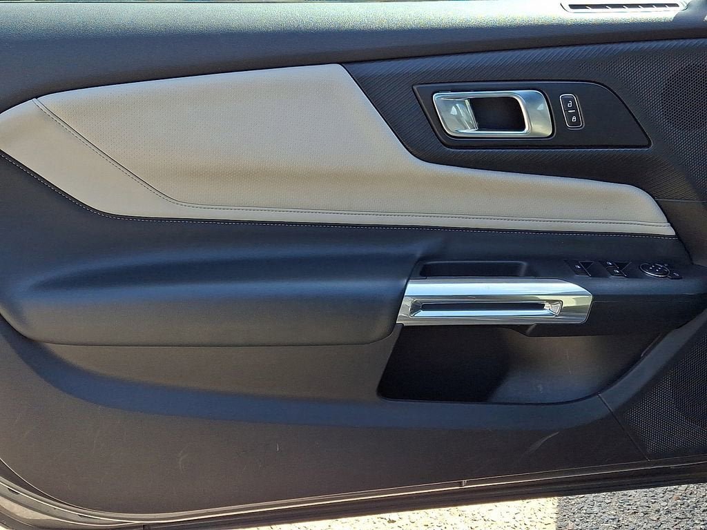 Used 2024 Ford Mustang GT Premium RWD image 13