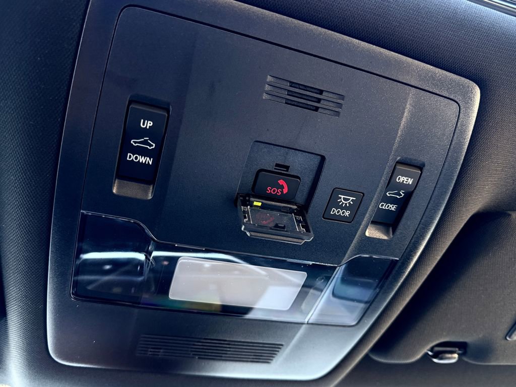 Certified 2024 Lexus UX 250h FWD image 31