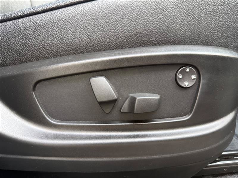 Used 2011 BMW X5 xDrive35d AWD/4WD image 35