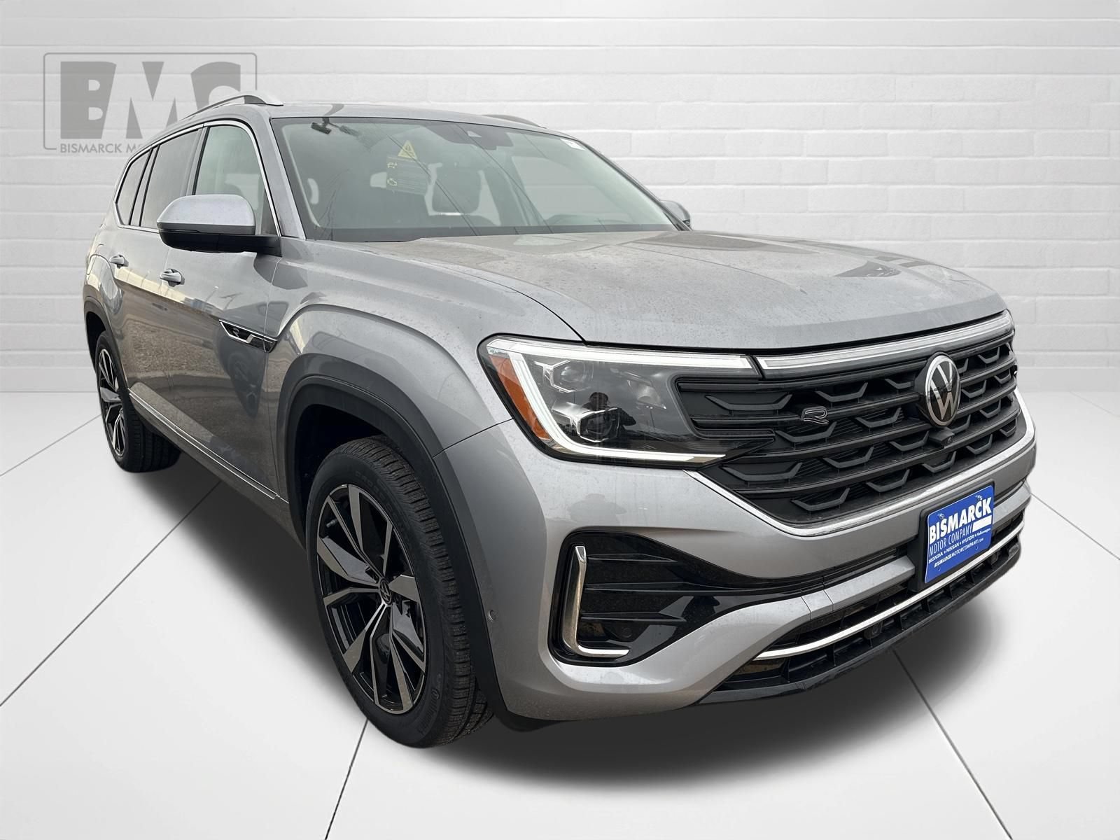 New 2026 Volkswagen Atlas SEL Premium R-Line AWD/4WD image 2