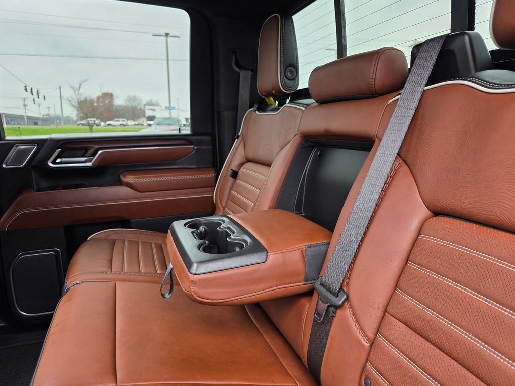 Used 2024 GMC Sierra 2500 Denali Ultimate image 36
