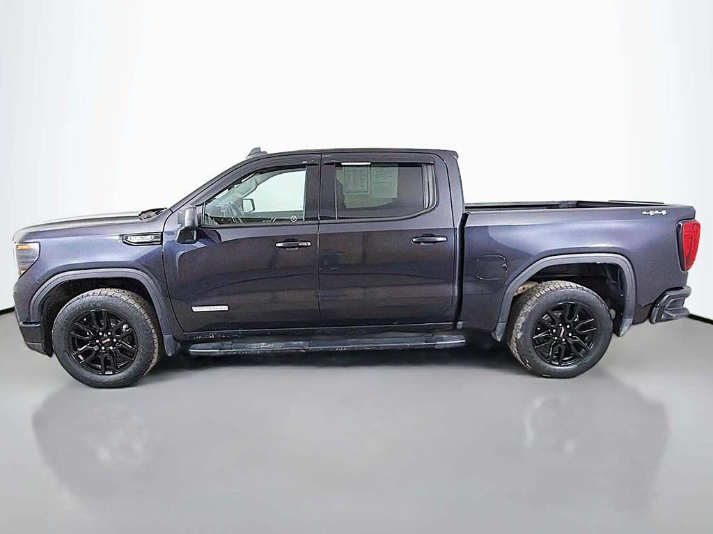 Used 2022 GMC Sierra 1500 Elevation w/ LPO, Elevation Black Package AWD/4WD image 14