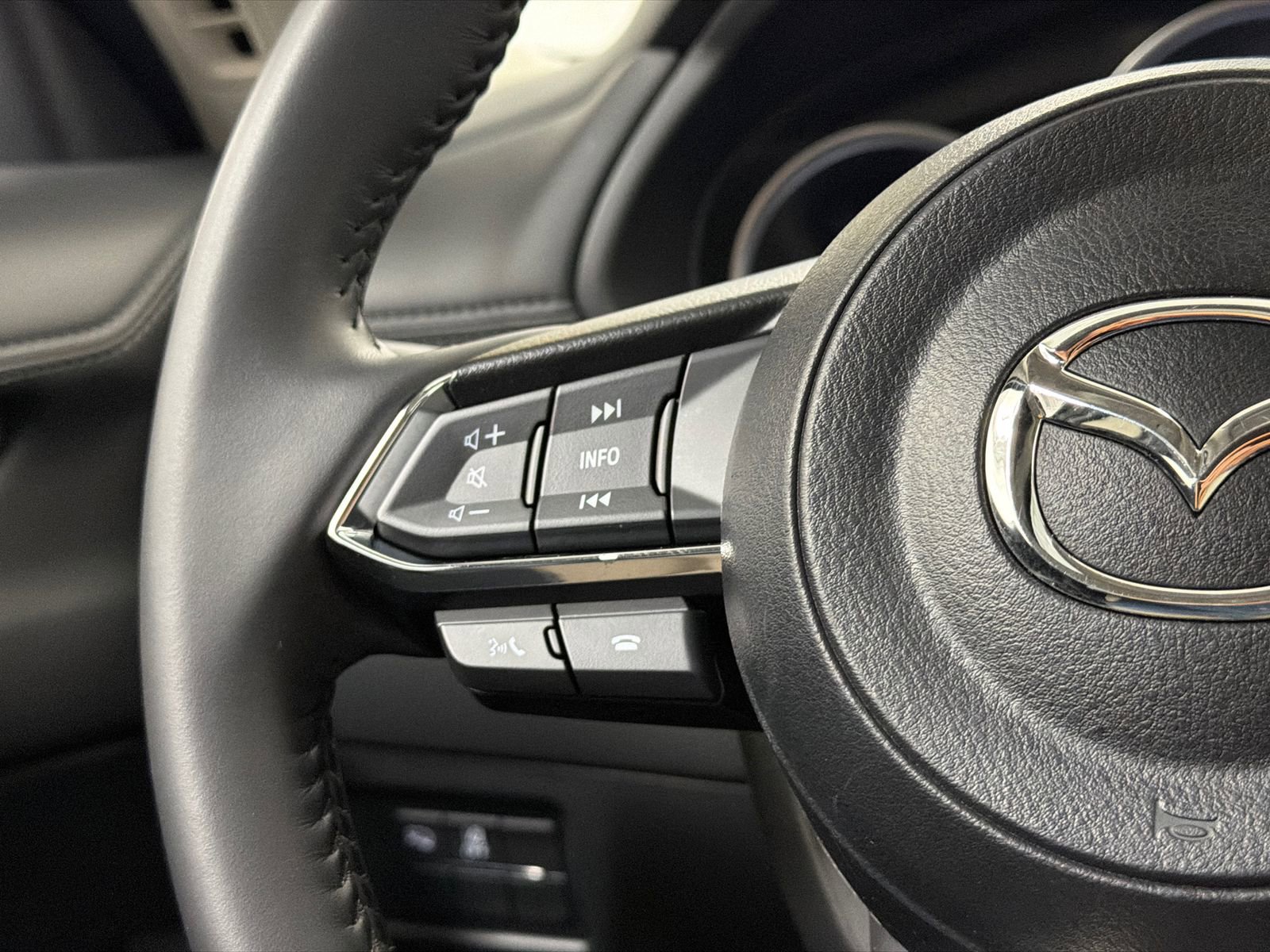 Used 2023 MAZDA CX-5 AWD 2.5 S w/ Preferred Package image 21