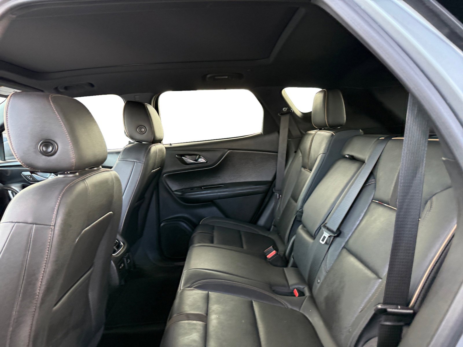 Used 2023 Chevrolet Blazer Premier w/ Enhanced Convenience Package image 11