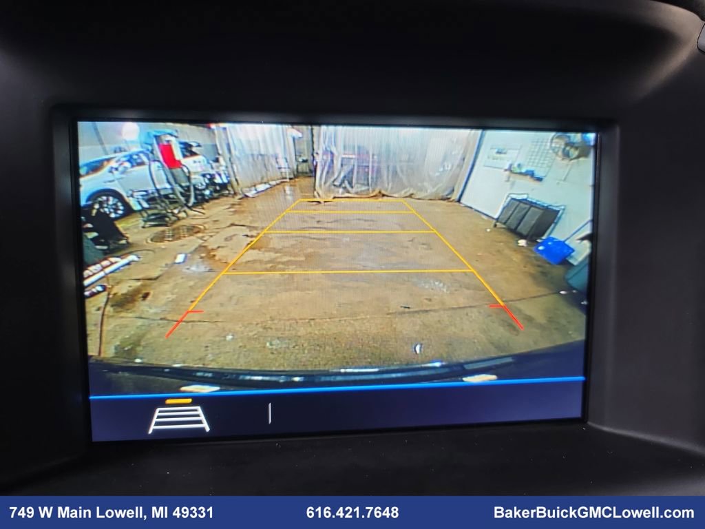 Used 2018 GMC Terrain SLE image 22