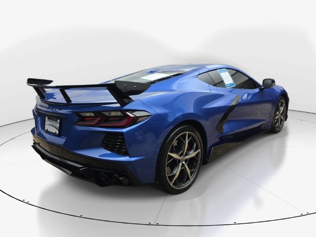 Used 2021 Chevrolet Corvette Stingray Preferred Cpe w/ Z51 Performance Package RWD image 6