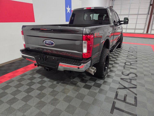 Used 2017 Ford F250 Lariat w/ Lariat Ultimate Package image 19