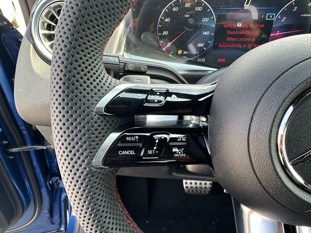 Used 2024 Mercedes-Benz GLB 250 image 20