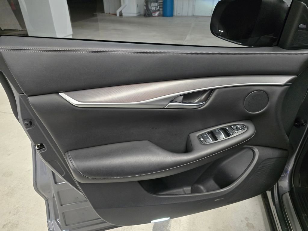 Used 2022 INFINITI QX50 Luxe w/ Appearance Package image 13