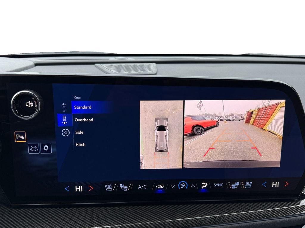 New 2026 Chevrolet Traverse High Country image 15