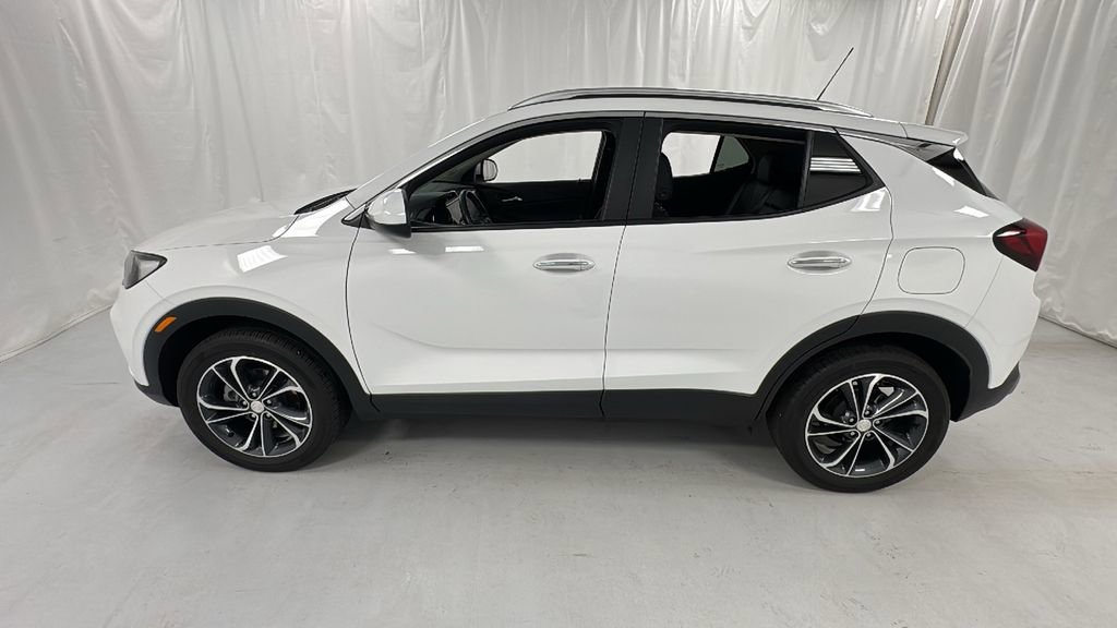 Used 2023 Buick Encore GX Select image 6