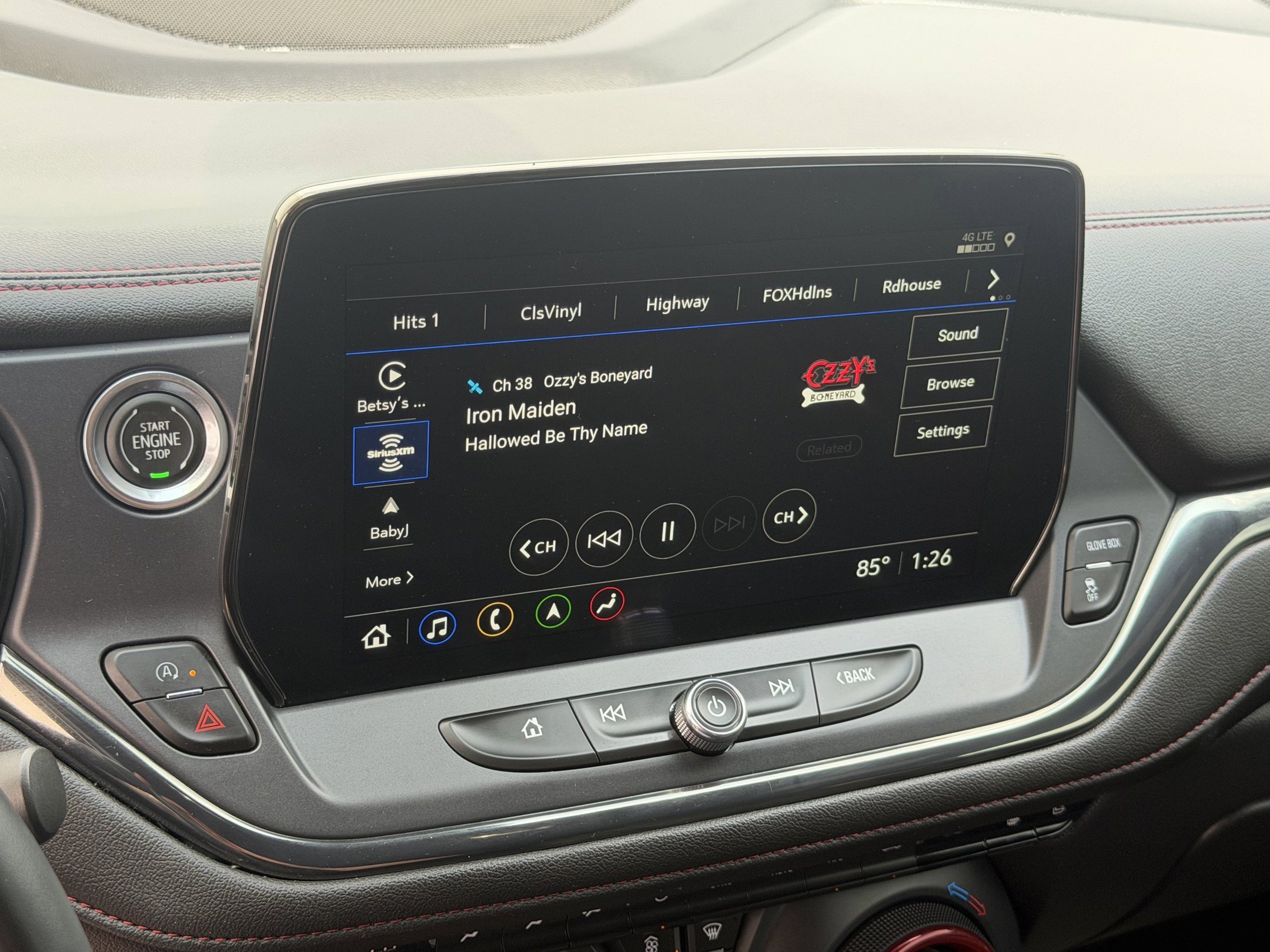 Used 2023 Chevrolet Blazer RS w/ Enhanced Convenience Package FWD image 18