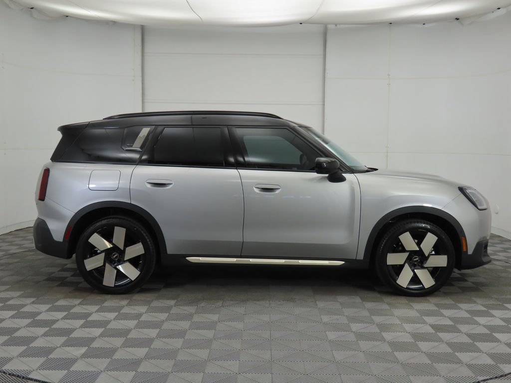 New 2026 MINI Cooper Countryman S image 4