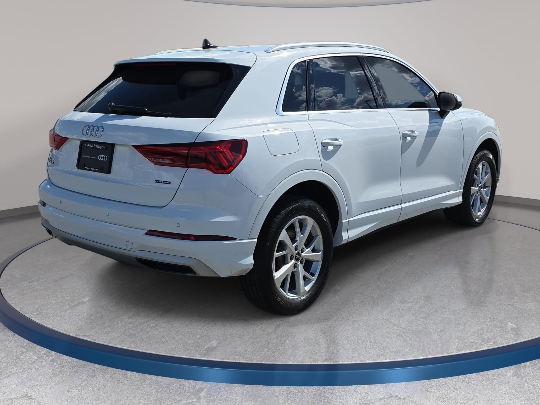 Certified 2023 Audi Q3 2.0T Premium image 5