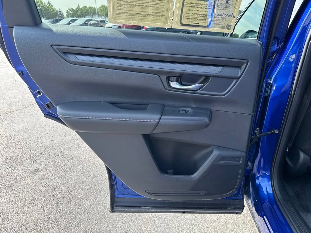 Certified 2025 Honda CR-V Sport image 33
