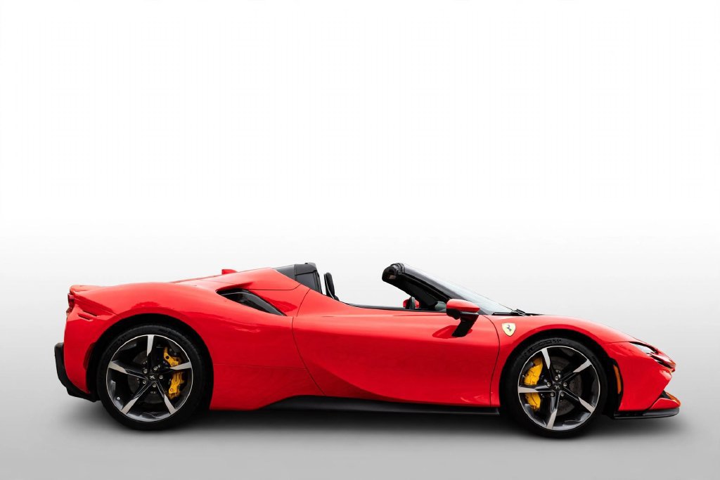 Certified 2024 Ferrari SF90 Spider AWD/4WD image 3