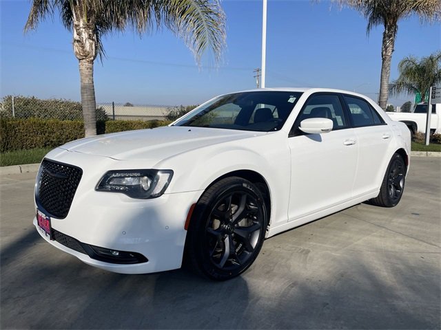 Used 2023 Chrysler 300 S image 1
