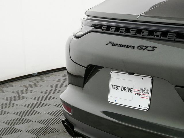 Certified 2023 Porsche Panamera GTS image 38